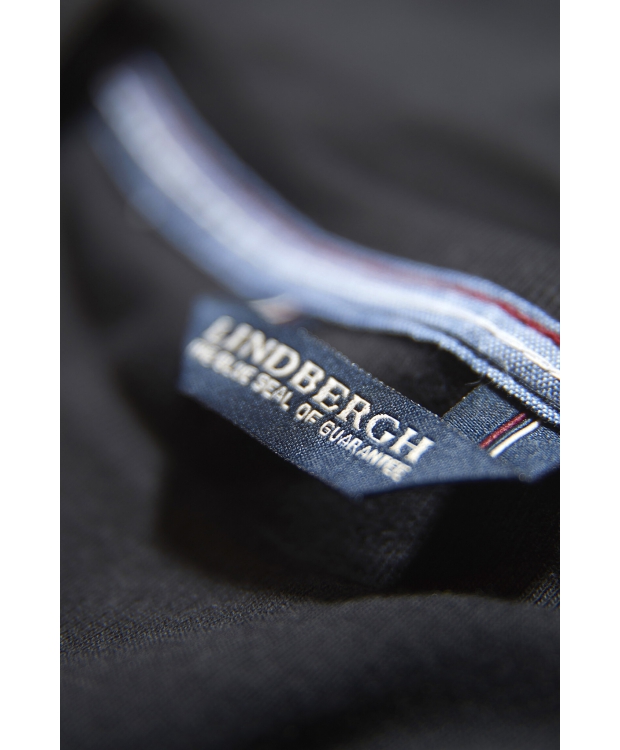 Lindbergh Basic O-Neck Langærmet trøje i sort til herre billede 4