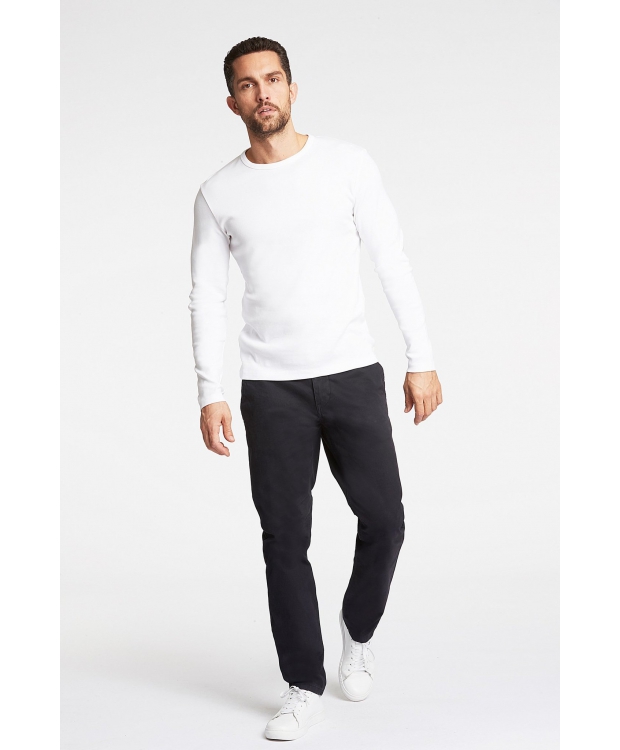 Lindbergh Basic O-Neck Langærmet trøje i hvid til herre billede 4