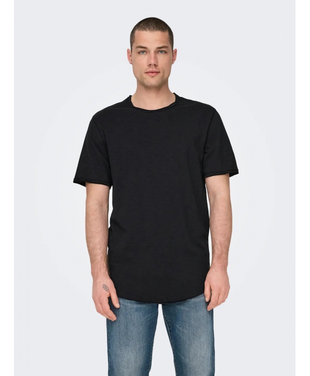 ONLY & SONS long fit t-shirt i sort til herre billede 2