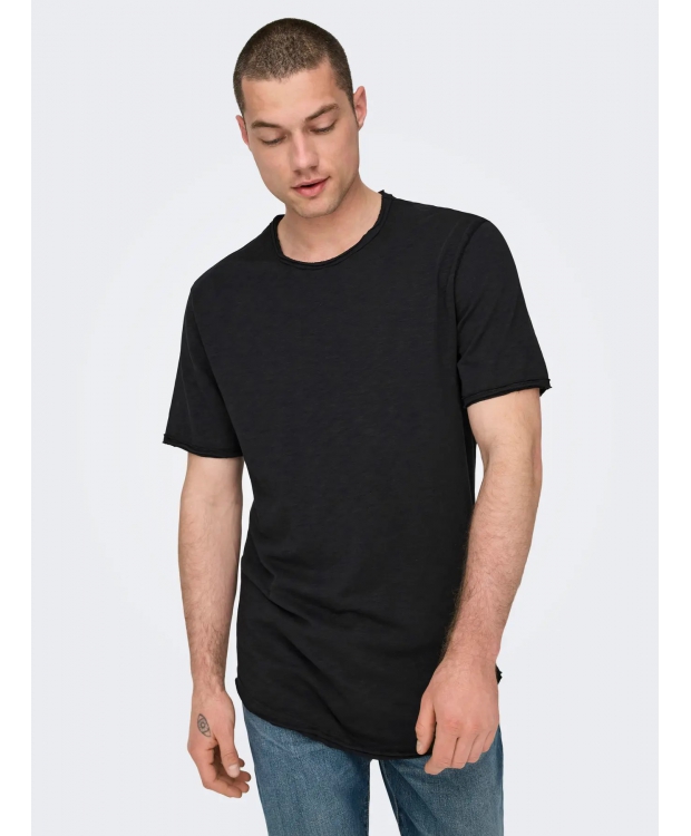 ONLY & SONS long fit t-shirt i sort til herre billede 6