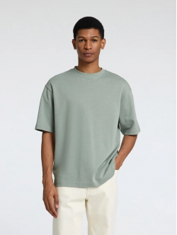 Selected t-shirt med rund hals i støvet grøn til herre - OUTLET