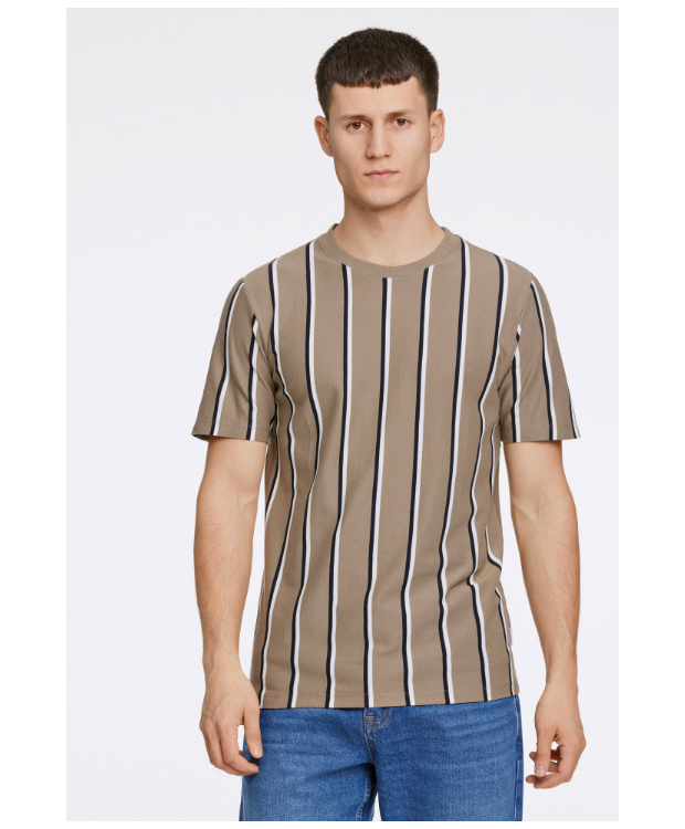 Lindbergh T-shirt med rund hals i mørk sandfarve med striber til herre billede 1
