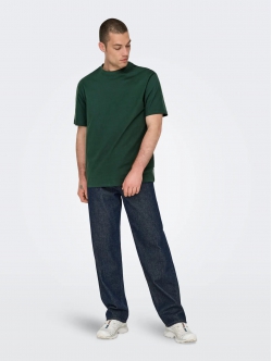 ONLY & SONS t-shirt i Darkest Spruce til herre | Relaxed fit |